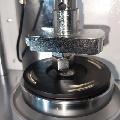 Pin/Ball-on-Disc Friction and Wear Testing Machine